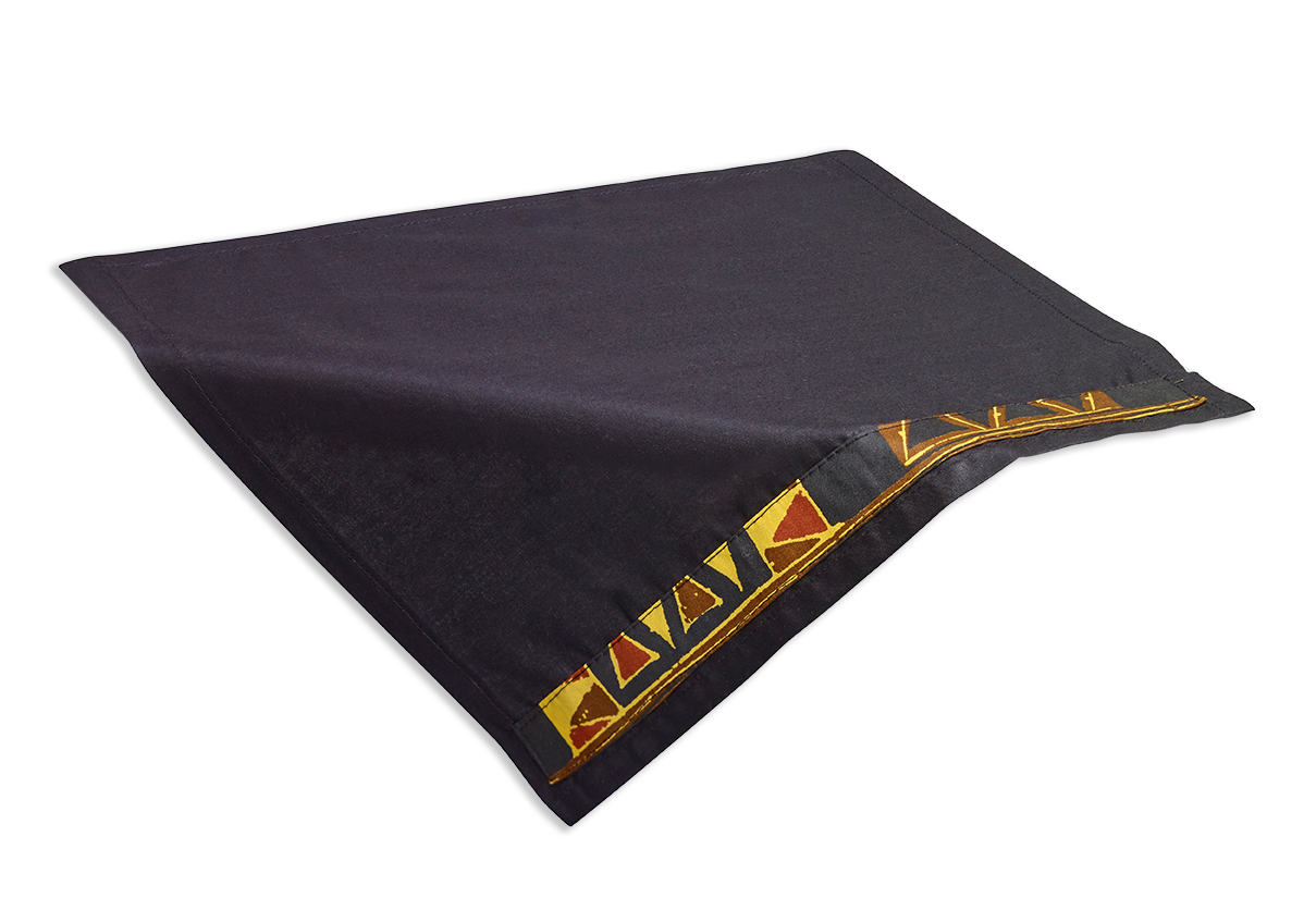 Tamboti (Oak) Tablecloth Set